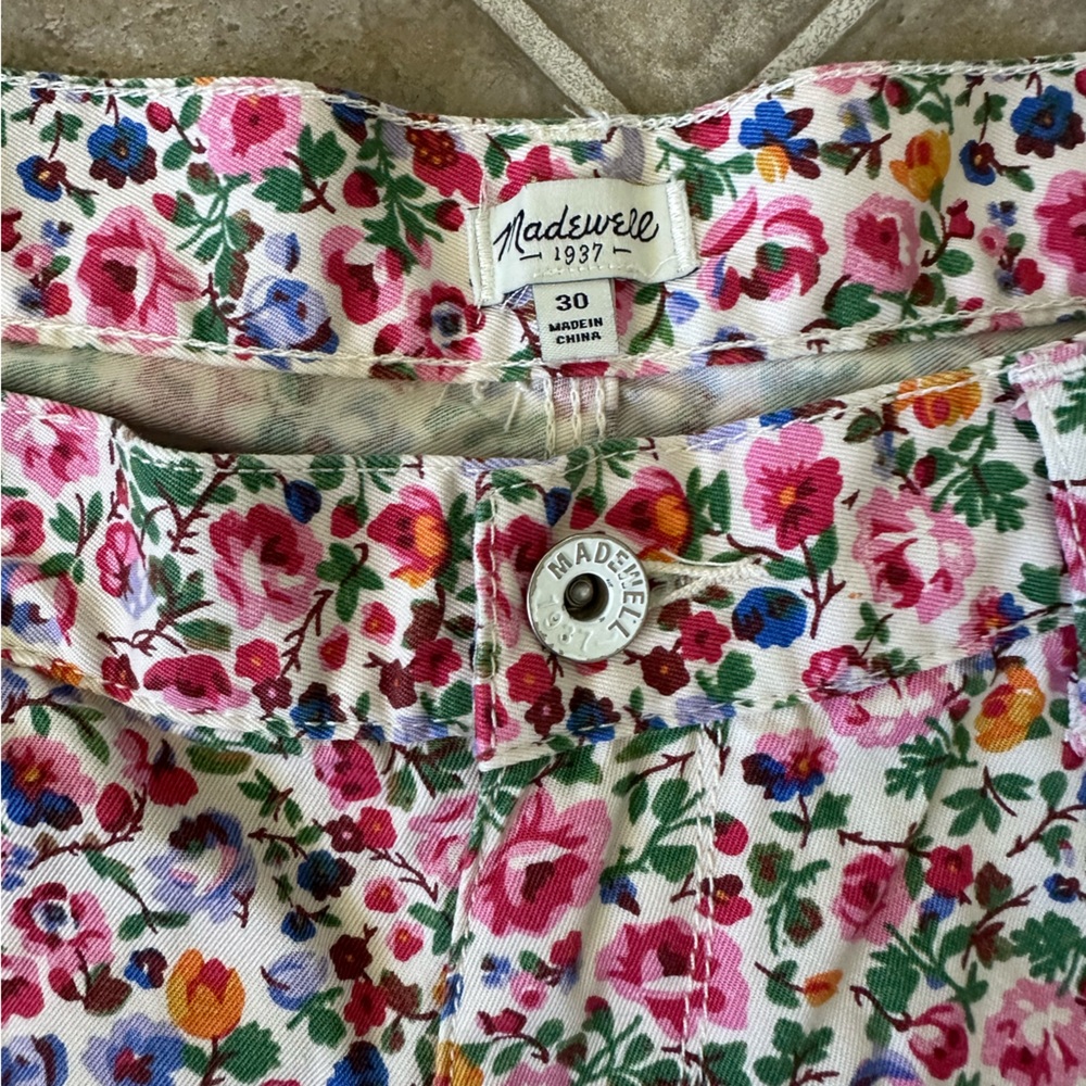 Madewell Floral Canvas Shorts, size 30